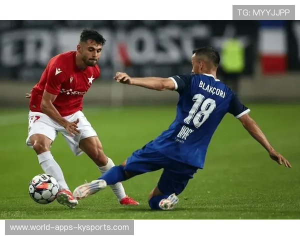 布拉格斯拉维亚锁定未来领袖级别中卫